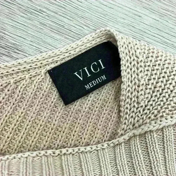 Vici Tan Ribbed Cold Shoulder Sweater Size M - Picture 8 of 9